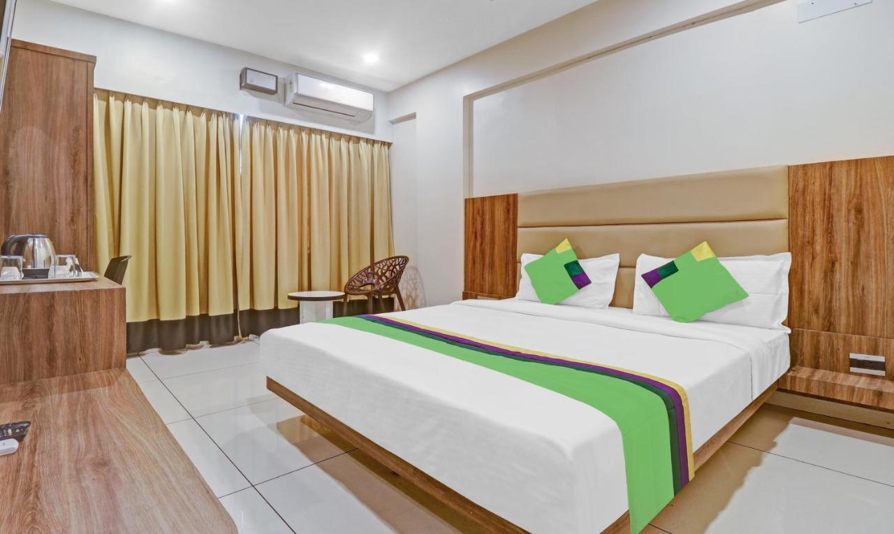 Treebo Silver Key, Marathahalli Hotel Bangalore Bagian luar foto